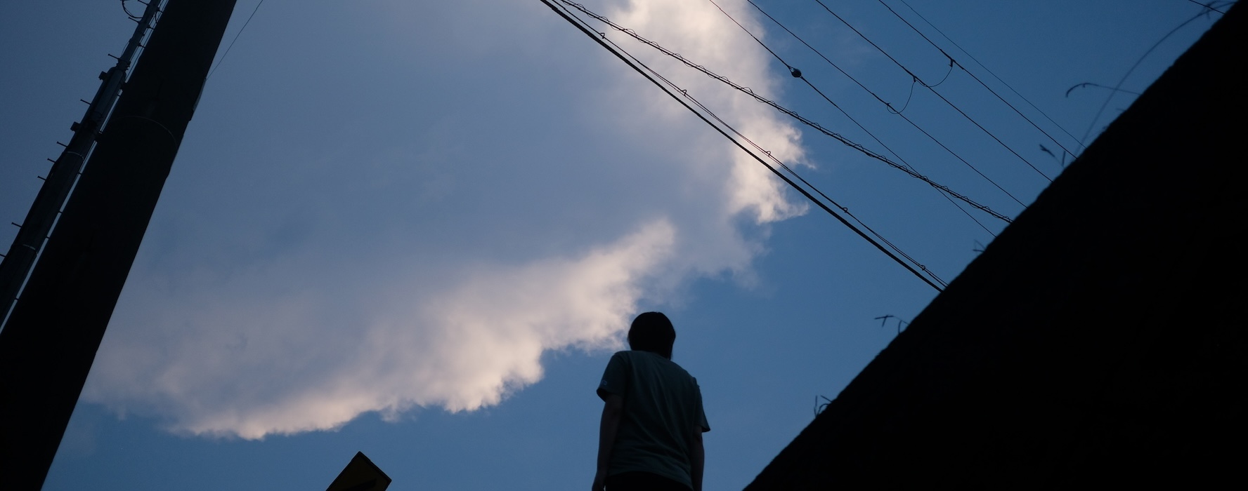 ヒーロー背景画像